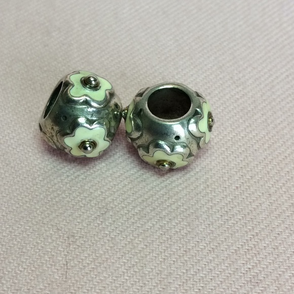 FINAL SALE PRICE Brighton Charm Bracelet + 14 Charms - Picture 11 of 11